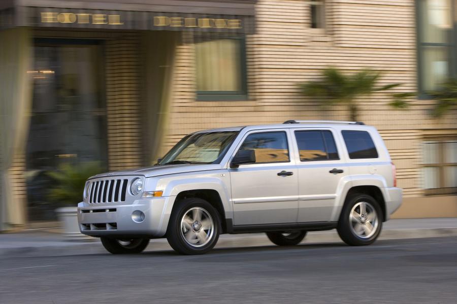  Jeep Patriot 2007 года  (фото 41 из 134)